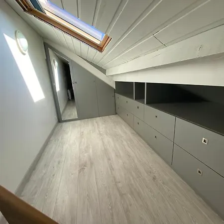 Apartment La Maison 